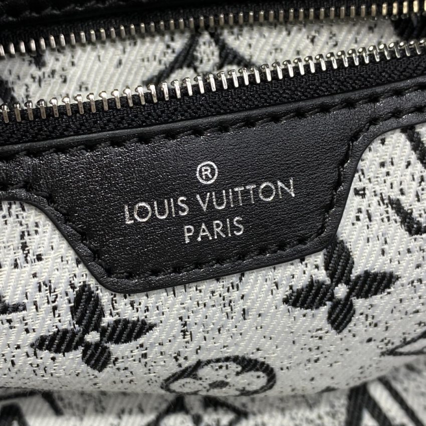Replica Louis Vuitton Neverfull MM Denim 4 Replica Louis Vuitton Neverfull MM Denim - high-accuracy replica luxury purse