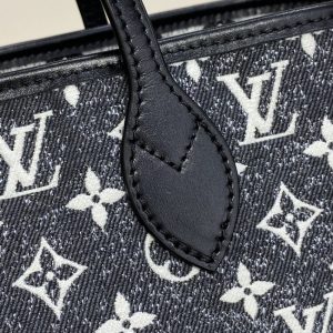 Replica Louis Vuitton Neverfull MM Denim 7 Replica Louis Vuitton Neverfull MM Denim - high-accuracy replica luxury purse