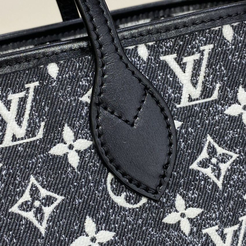 Replica Louis Vuitton Neverfull MM Denim 7 Replica Louis Vuitton Neverfull MM Denim - high-accuracy replica luxury purse