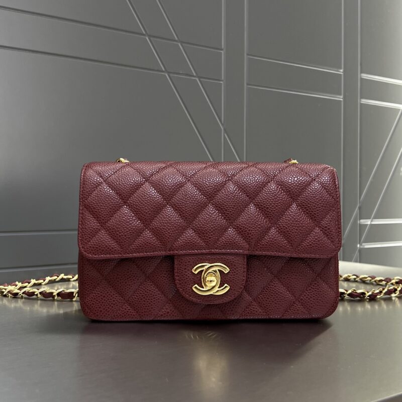 Replica CHANEL Classic Flap 20cm Burgundy 1 Replica CHANEL Classic Flap 20cm Burgundy - high-quality designer bag clone