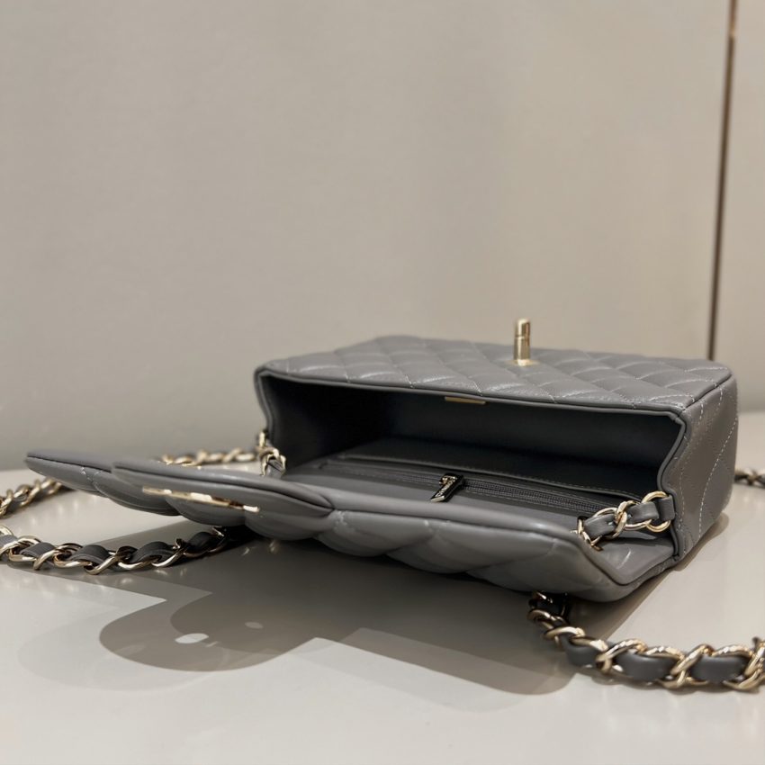 Replica CHANEL Classic Flap 20cm Grey - ultra-realistic fake designer tote