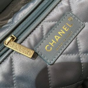 Replica CHANEL 22 Medium Handbag Mint Green 5 Replica CHANEL 22 Medium Handbag Mint Green - ultra-realistic fake designer tote