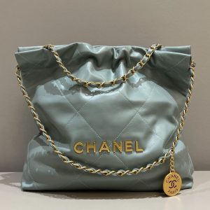 Replica CHANEL 22 Medium Handbag Mint Green 7 Replica CHANEL 22 Medium Handbag Mint Green - near-authentic luxury replica handbag