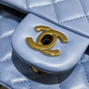 Replica CHANEL Classic Flap 17cm Blue 5 Replica CHANEL Classic Flap 17cm Blue - realistic designer-inspired fake bag