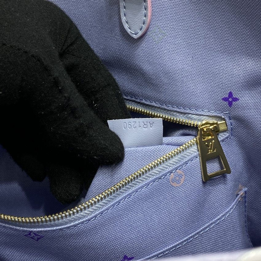 Replica LV OnTheGo Large Purple 9 Replica LV OnTheGo Large Purple - high-end fake designer purse