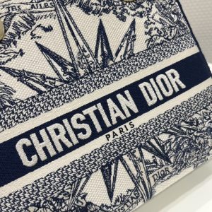 Replica Lady Dior D-Lite Blue Star 2 Replica Lady Dior D-Lite Blue Star - top-tier luxury replica shoulder bag