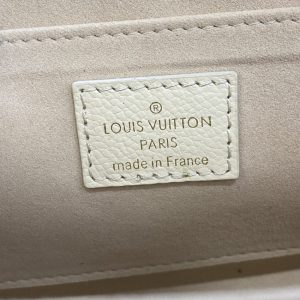 Replica Louis Vuitton Favorite Pink White 6 Replica Louis Vuitton Favorite Pink White - realistic designer-inspired fake bag