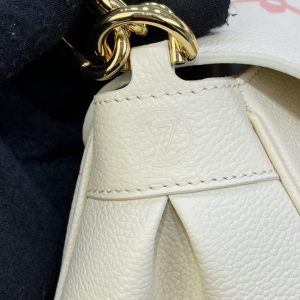 Replica Louis Vuitton Favorite Pink White 2 Replica Louis Vuitton Favorite Pink White - high-quality designer bag clone