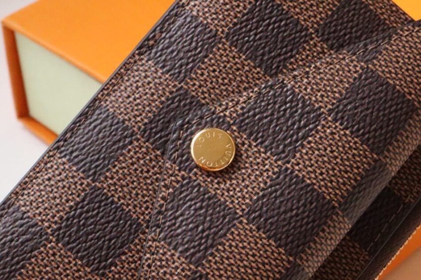 Replica Louis Vuitton Card Holder Recto Verso Grid Brown 4 Replica Louis Vuitton Card Holder Recto Verso Grid Brown - near-authentic luxury replica handbag