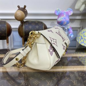 Replica Louis Vuitton Favorite Purple White 4 Replica Louis Vuitton Favorite Purple White - elite superclone designer purse