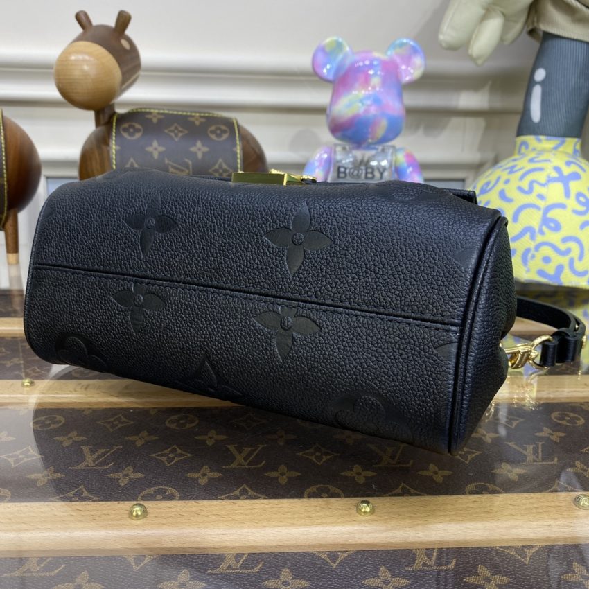 Replica Louis Vuitton Favorite Black 5 Replica Louis Vuitton Favorite Black - premium-grade designer purse dupe