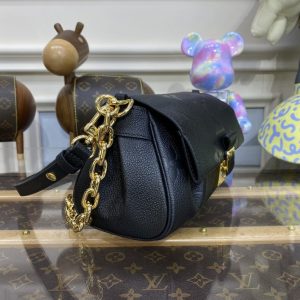 Replica Louis Vuitton Favorite Black 9 Replica Louis Vuitton Favorite Black - realistic designer-inspired fake bag