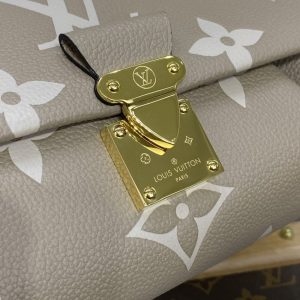 Replica Louis Vuitton Favorite Beige 2 Replica Louis Vuitton Favorite Beige - authentic-look luxury purse replica