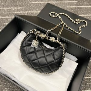 Replica CHANEL 23P Crescent Bag 1 Replica CHANEL 23P Crescent Bag - premium 1:1 fake handbag model