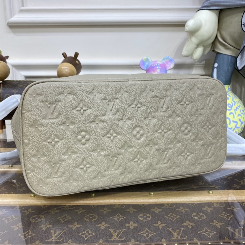 Replica Louis Vuitton Neverfull MM Beige 3 Replica Louis Vuitton Neverfull MM Beige - ultra-realistic fake designer tote