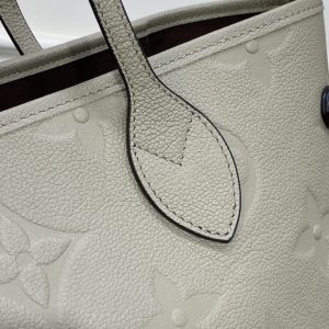 Replica Louis Vuitton Neverfull MM Beige 9 Replica Louis Vuitton Neverfull MM Beige - best quality luxury bag dupe