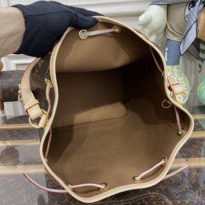 Replica Louis Vuitton Noe Bucket MM Canvas 8 Replica Louis Vuitton Noe Bucket MM Canvas - realistic designer-inspired fake bag