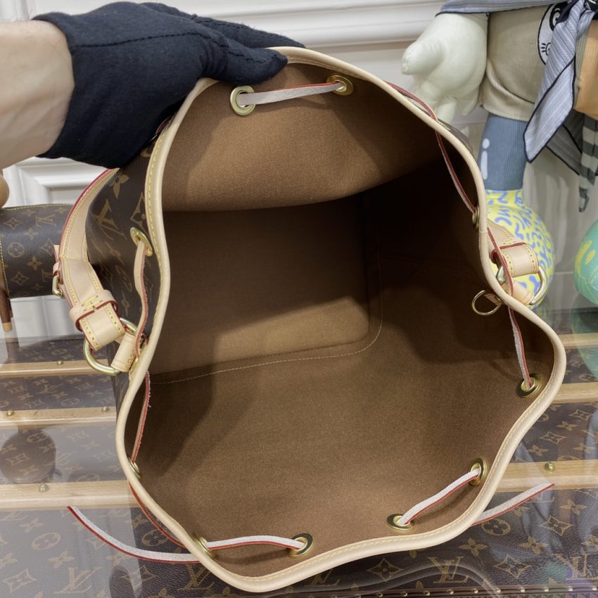 Replica Louis Vuitton Noe Bucket MM Canvas 8 Replica Louis Vuitton Noe Bucket MM Canvas - realistic designer-inspired fake bag