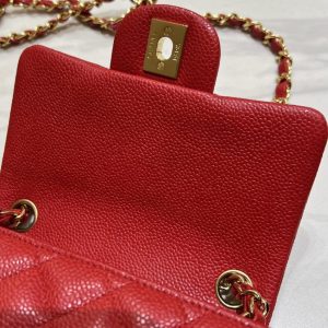 Replica CHANEL Classic Flap 17cm Bright Red 8 Replica CHANEL Classic Flap 17cm Bright Red - premium-grade designer purse dupe