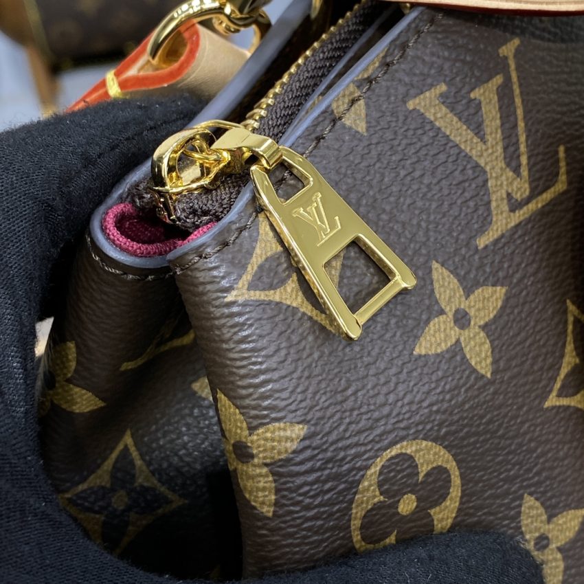 Replica Louis Vuitton Palais 7 Replica Louis Vuitton Palais - realistic designer-inspired fake bag