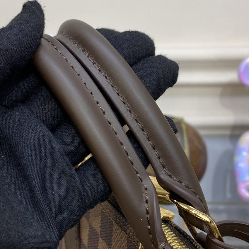 Replica Louis Vuitton Alma PM 9 Replica Louis Vuitton Alma PM - realistic designer-inspired fake bag