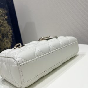 Replica Dior Lady D-Joy Bag White 6 Replica Dior Lady D-Joy Bag White - 1:1 designer replica handbag
