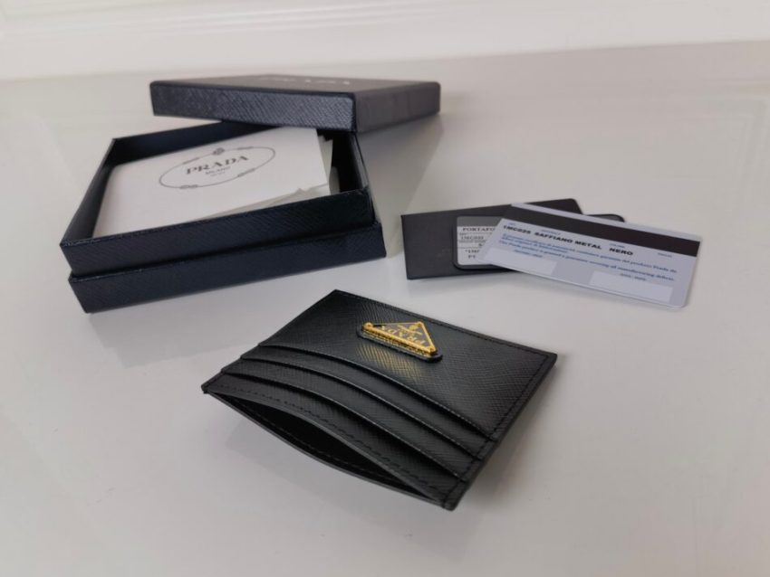 Replica Prada Card Holder - top-tier luxury replica shoulder bag