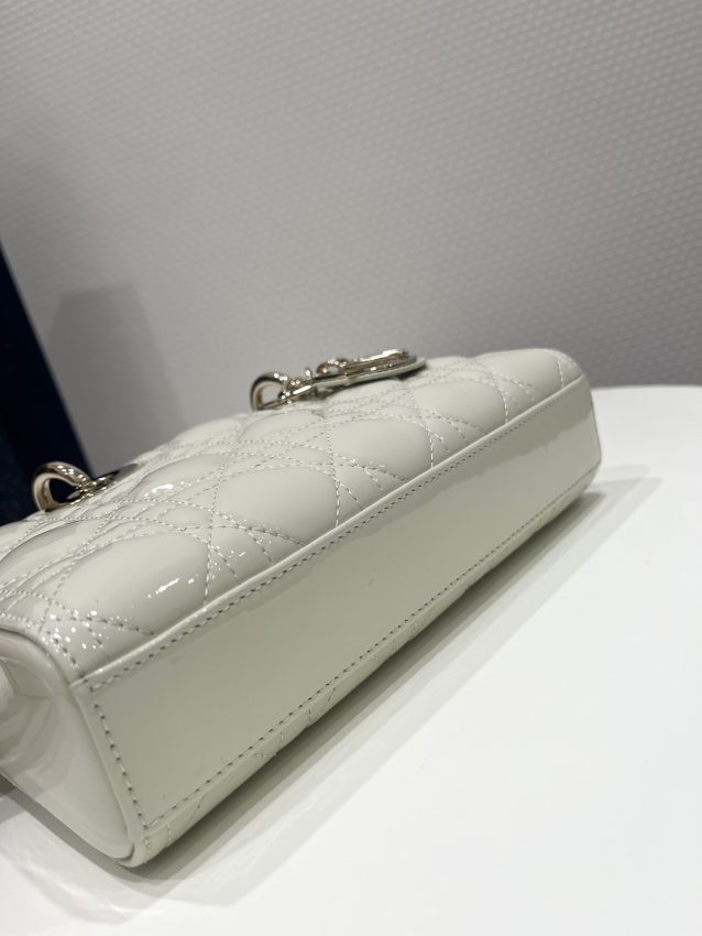 Replica Dior Lady D-Joy Bag White Patent 7 Replica Dior Lady D-Joy Bag White Patent - high-quality designer bag clone