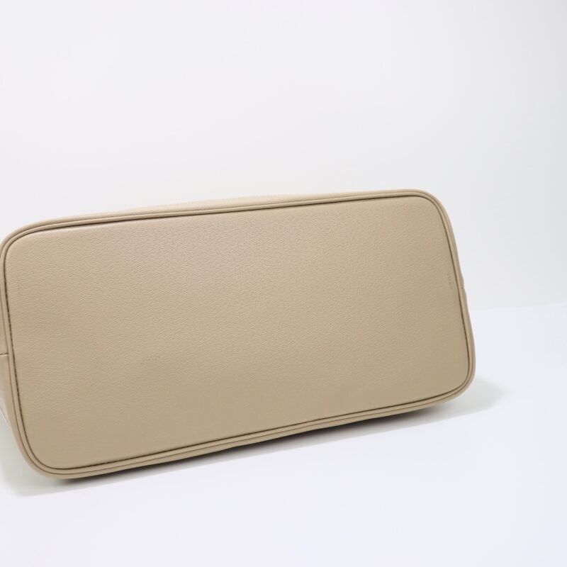 Replica Gucci GG Large Tote Bag Beige 3 Replica Gucci GG Large Tote Bag Beige - high-end fake designer purse