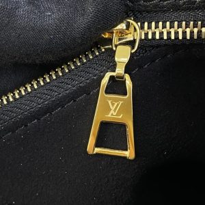Replica Louis Vuitton On My Side PM Full Black 6 Replica Louis Vuitton On My Side PM Full Black - elite superclone designer purse