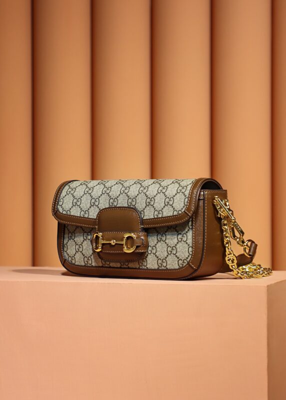 Replica Gucci 𝐇𝐨𝐫𝐬𝐞𝐛𝐢𝐭 𝟏𝟗𝟓𝟓 Baguette Bag - premium-grade designer purse dupe