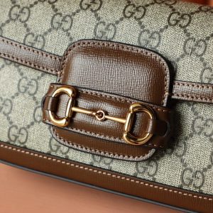 Replica Gucci 𝐇𝐨𝐫𝐬𝐞𝐛𝐢𝐭 𝟏𝟗𝟓𝟓 Baguette Bag - high-quality designer bag clone