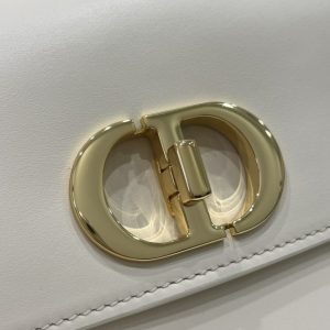 Replica Dior 30 Montaigne Avenue Bag White 5 Replica Dior 30 Montaigne Avenue Bag White - high-quality designer bag clone