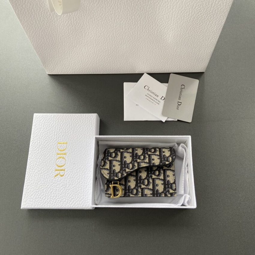 Replica Dior Bloom Card Holder - best-selling designer handbag dupe