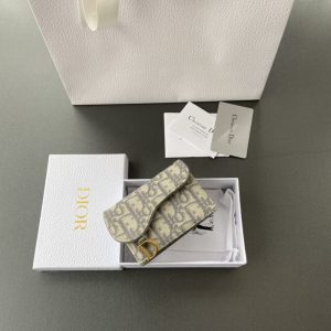 Replica Dior Bloom Card Holder Beige 3 Replica Dior Bloom Card Holder Beige - high-accuracy replica luxury purse
