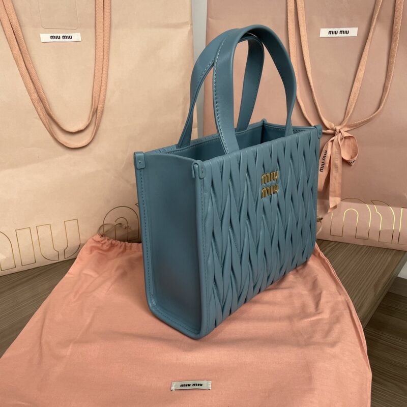 Replica Miu Miu Matelassé Tote Blue 4 Replica Miu Miu Matelassé Tote Blue - premium 1:1 fake handbag model
