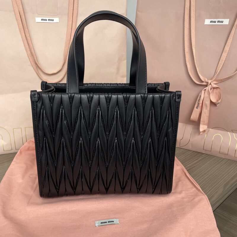 Replica Miu Miu Matelassé Tote Black 5 Replica Miu Miu Matelassé Tote Black - authentic-look luxury purse replica