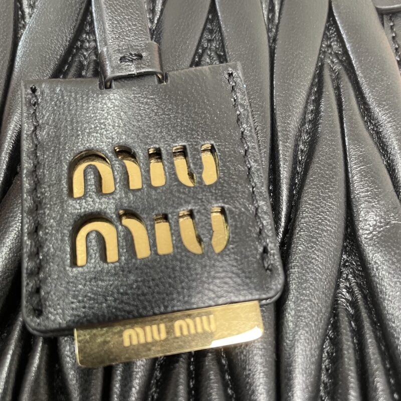 Replica Miu Miu Matelassé Tote Black 7 Replica Miu Miu Matelassé Tote Black - ultra-realistic fake designer tote