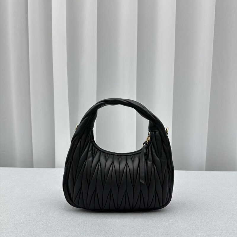 Replica Miu Miu Wander Black 2 Replica Miu Miu Wander Black - elite superclone designer purse