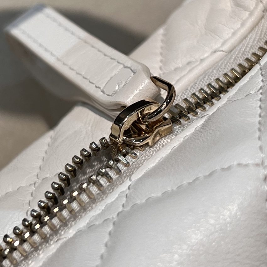 Replica CHANEL 23c Pouch White 8 Replica CHANEL 23c Pouch White - top-rated replica designer bag