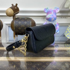 Replica Louis Vuitton Wallet on Chain Ivy Black 7 Replica Louis Vuitton Wallet on Chain Ivy Black - near-authentic luxury replica handbag