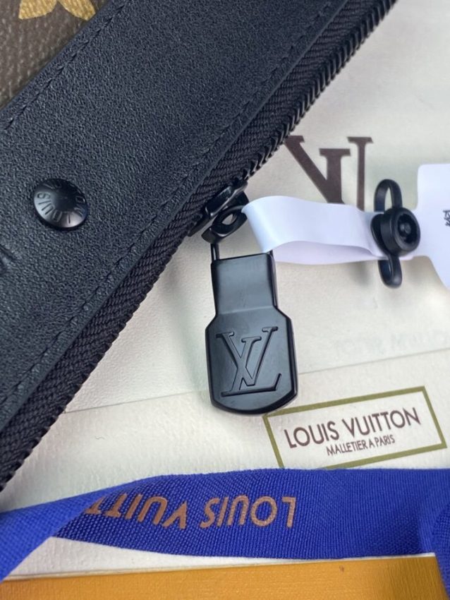 Replica Louis Vuitton To Go Pochette Brown 2 Replica Louis Vuitton To Go Pochette Brown - near-authentic luxury replica handbag