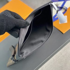 Replica Louis Vuitton To Go Pochette Brown 3 Replica Louis Vuitton To Go Pochette Brown - 1:1 designer replica handbag