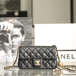 Replica CHANEL CF 17cm Golden Ball Black 1 Replica CHANEL CF 17cm Golden Ball Black - realistic designer-inspired fake bag