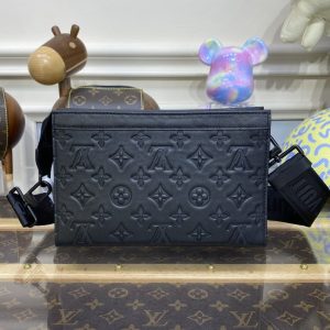 Replica Louis Vuitton Gaston Wearable Wallet Black 3 Replica Louis Vuitton Gaston Wearable Wallet Black - high-quality designer bag clone