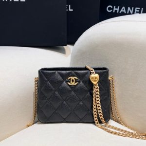 Replica CHANEL 23c Hobo Love 4 Replica CHANEL 23c Hobo Love - top-tier luxury replica shoulder bag