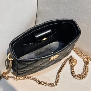 Replica CHANEL 23c Hobo Love 5 Replica CHANEL 23c Hobo Love - top-rated replica designer bag