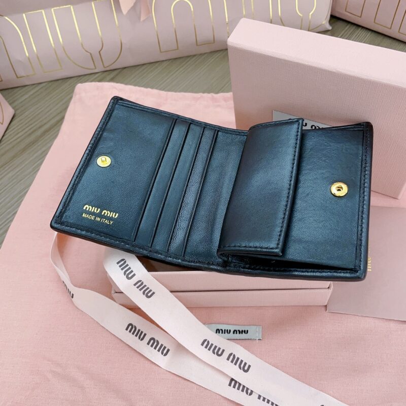 Replica Miu Miu Pocket Wallet Black 7 Replica Miu Miu Pocket Wallet Black - near-authentic luxury replica handbag
