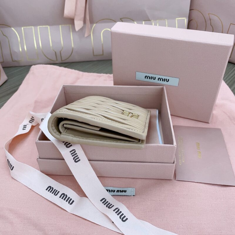Replica Miu Miu Pocket Wallet Beige 7 Replica Miu Miu Pocket Wallet Beige - best-selling designer handbag dupe