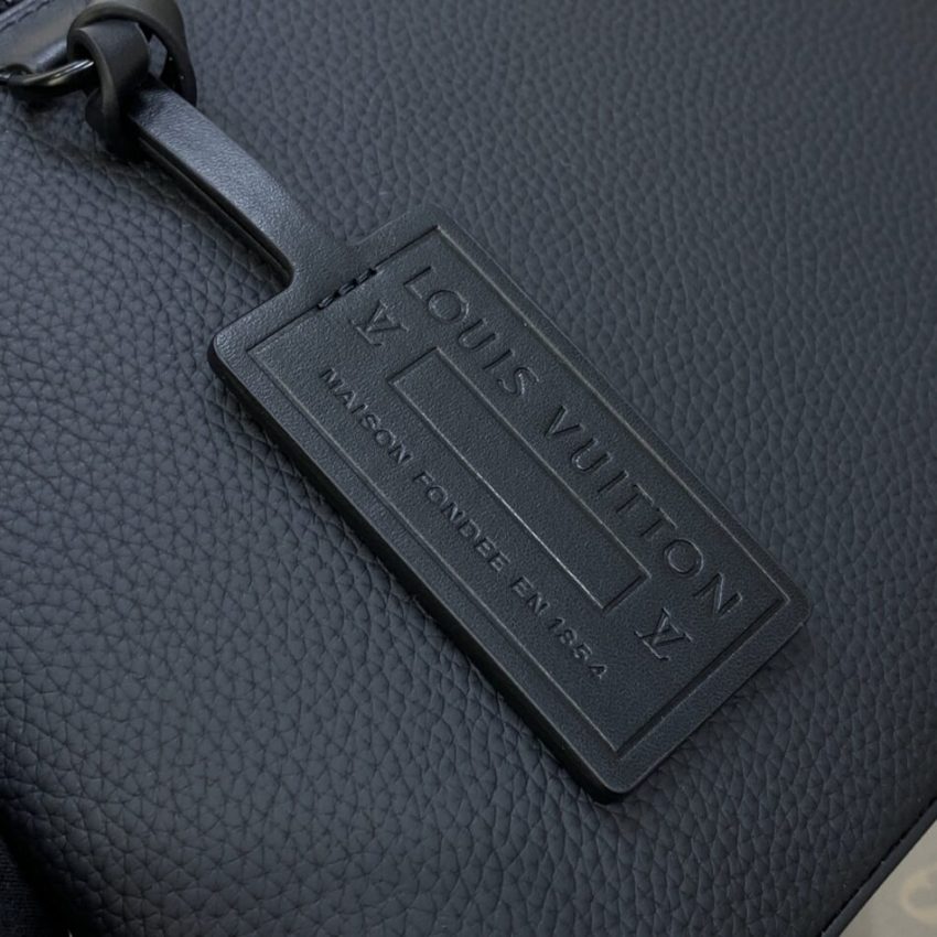 Replica Louis Vuitton Takeoff Pouch Black 9 Replica Louis Vuitton Takeoff Pouch Black - ultra-realistic fake designer tote
